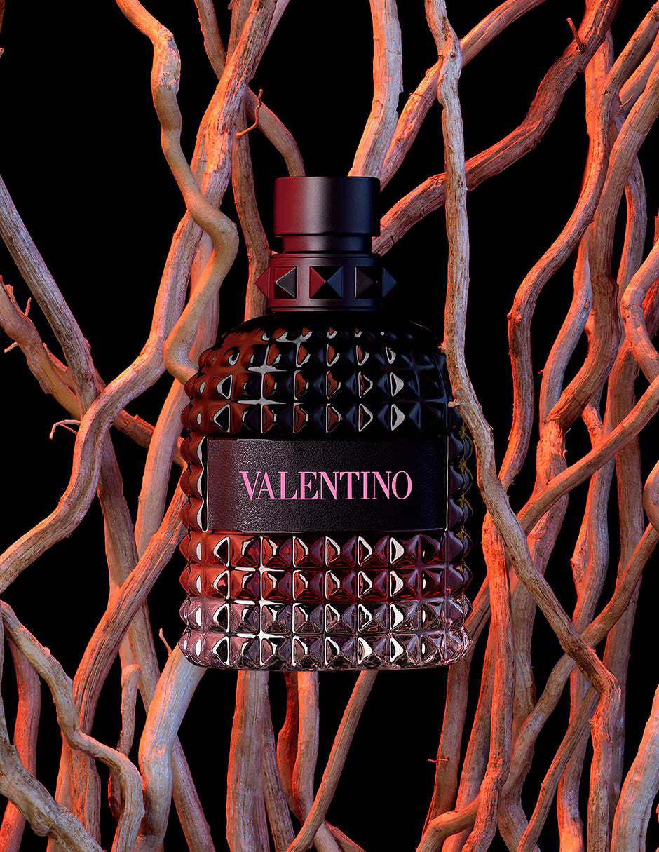 VALENTINO  Eau de parfum Born in Roma Intense Uomo para hombre